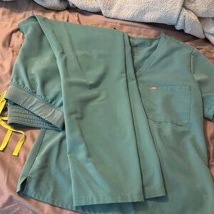 Women's Green Scrub Top